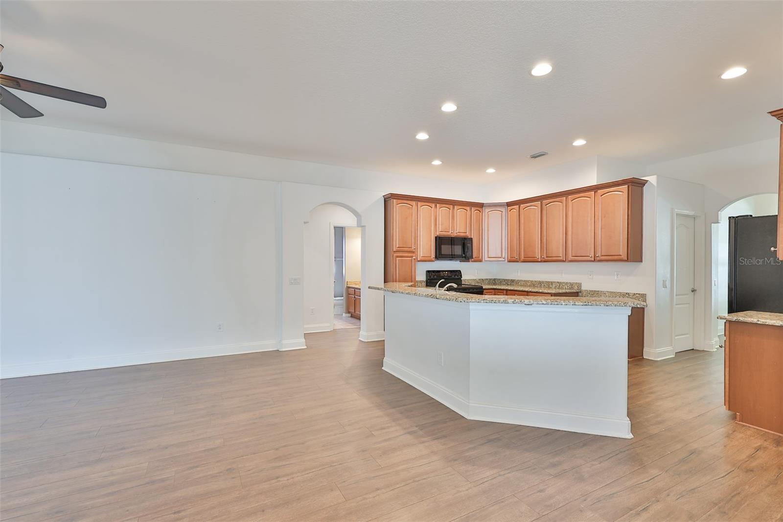 Image 19 of 55 For 9274 Estate Cove Circle