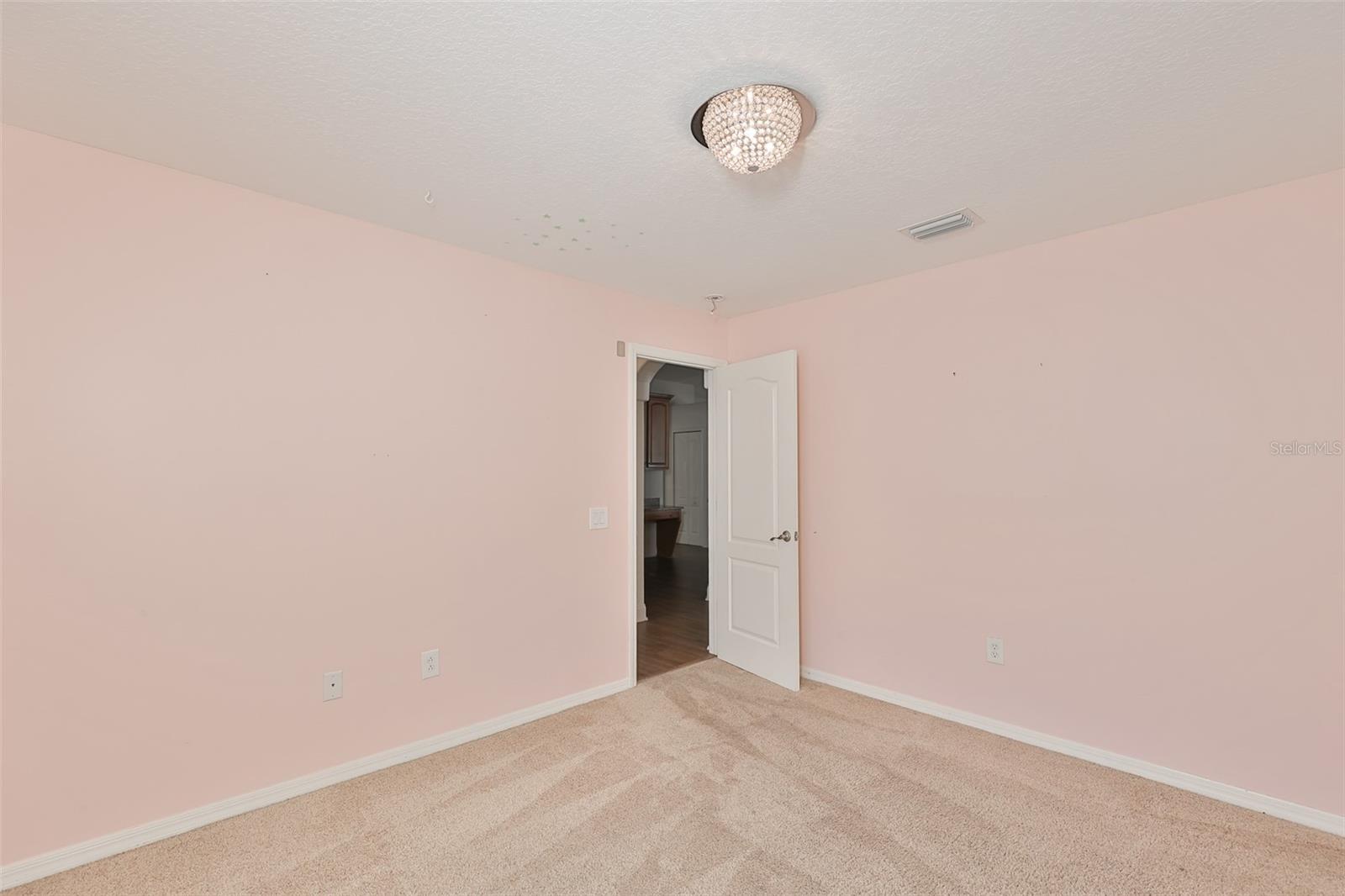 Image 33 of 55 For 9274 Estate Cove Circle