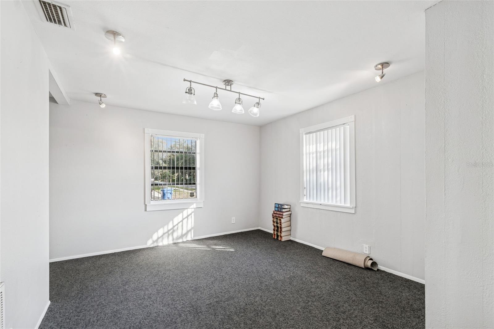 Image 5 of 13 For 801 49th Street N