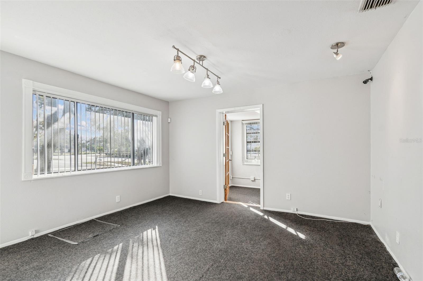 Image 8 of 13 For 801 49th Street N