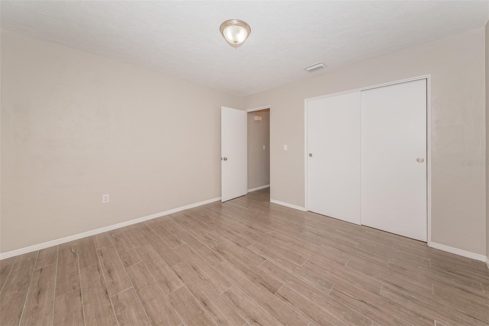 Image 25 of 34 For 7927 11th Avenue S