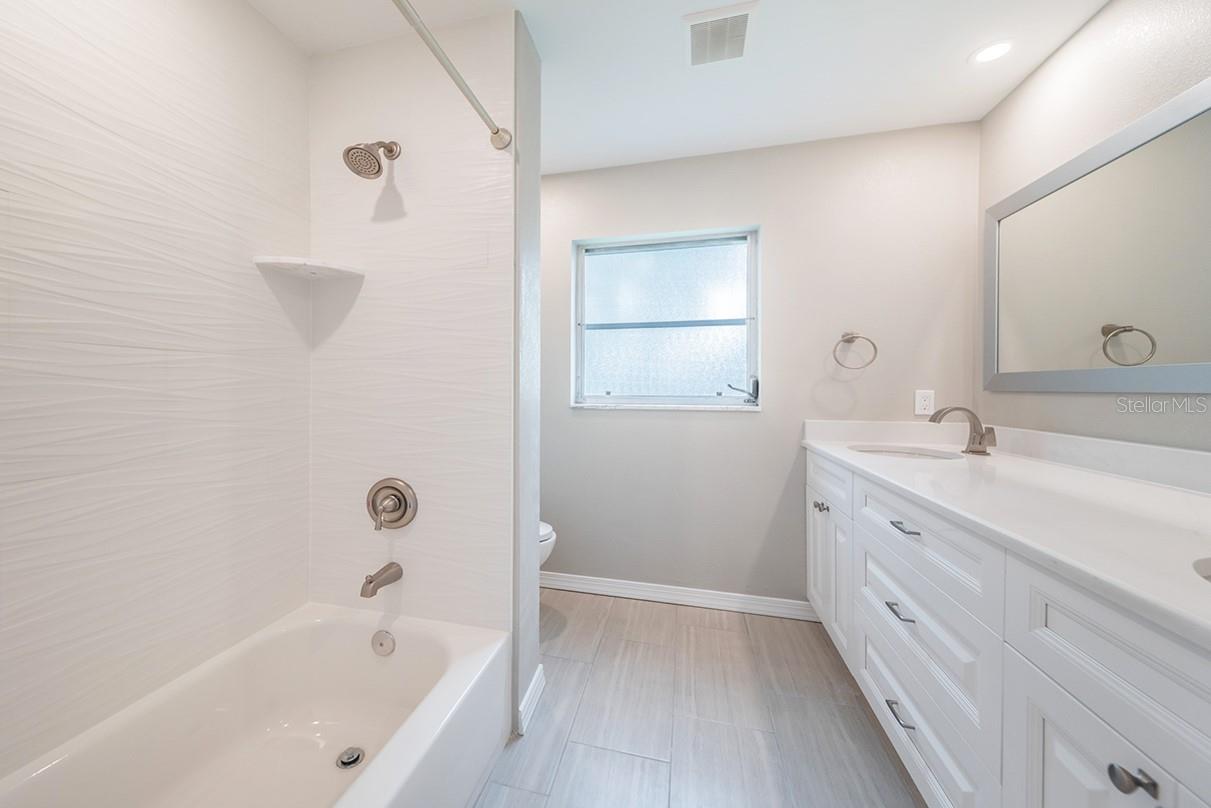 Image 26 of 34 For 7927 11th Avenue S