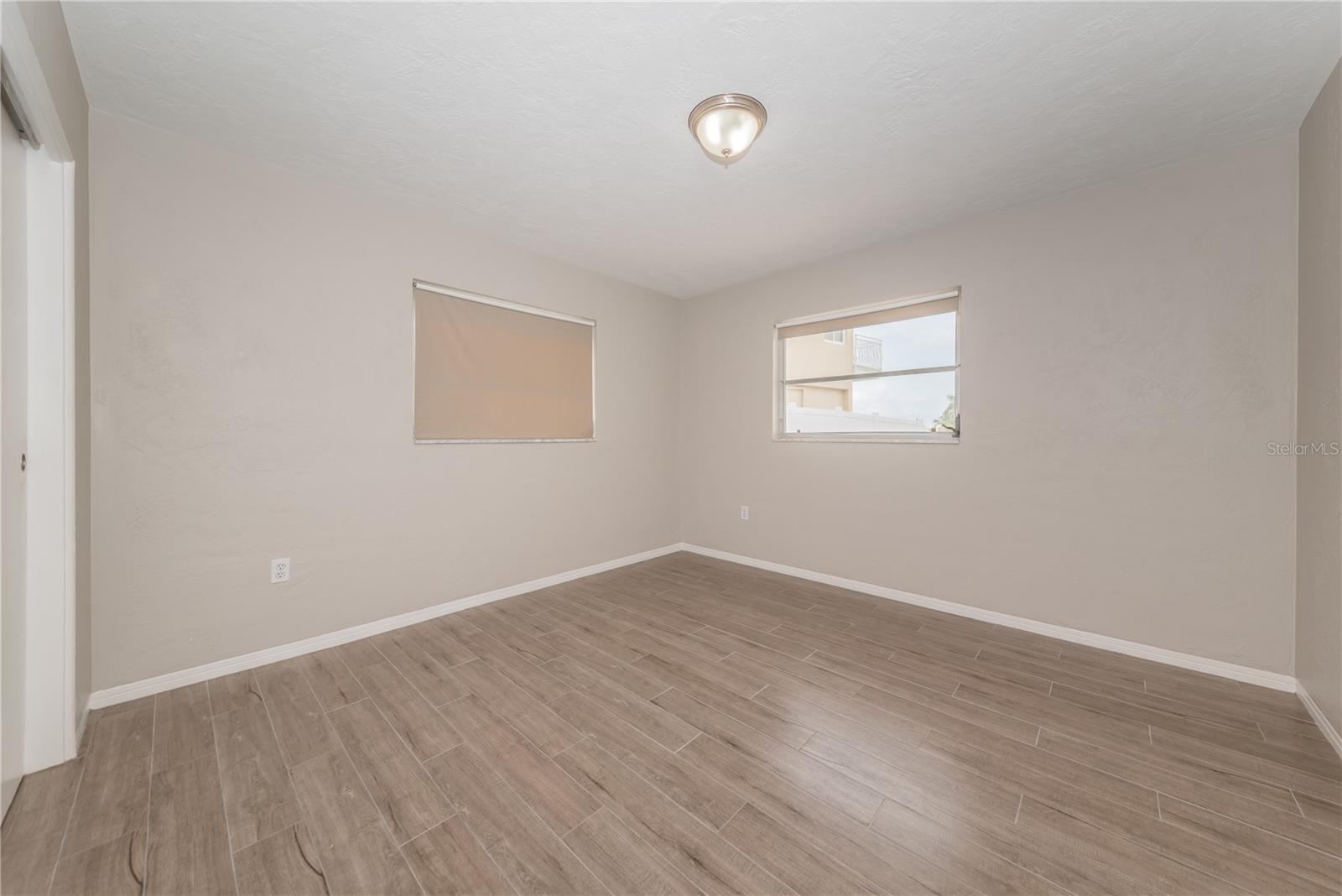 Image 28 of 34 For 7927 11th Avenue S