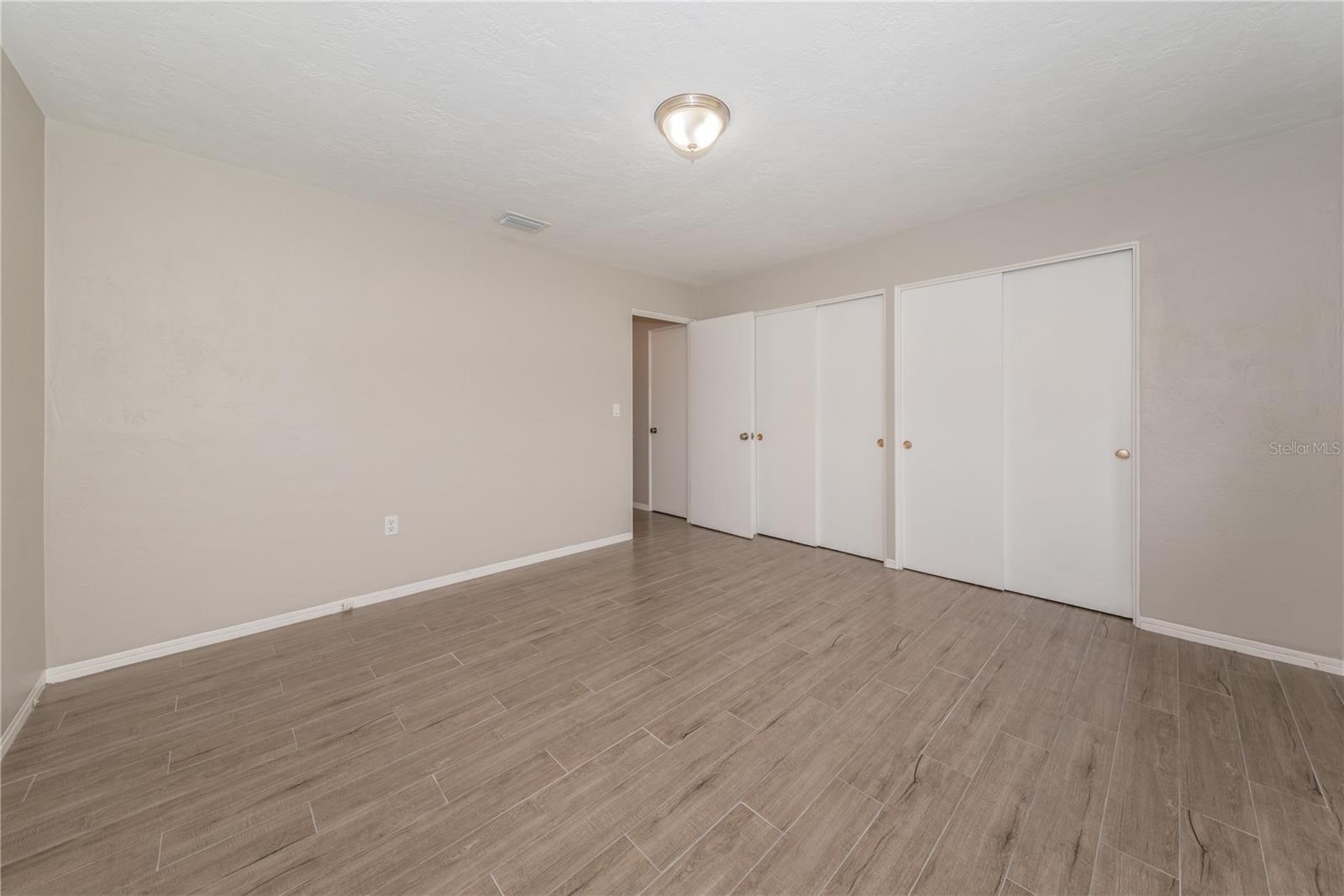 Image 29 of 34 For 7927 11th Avenue S