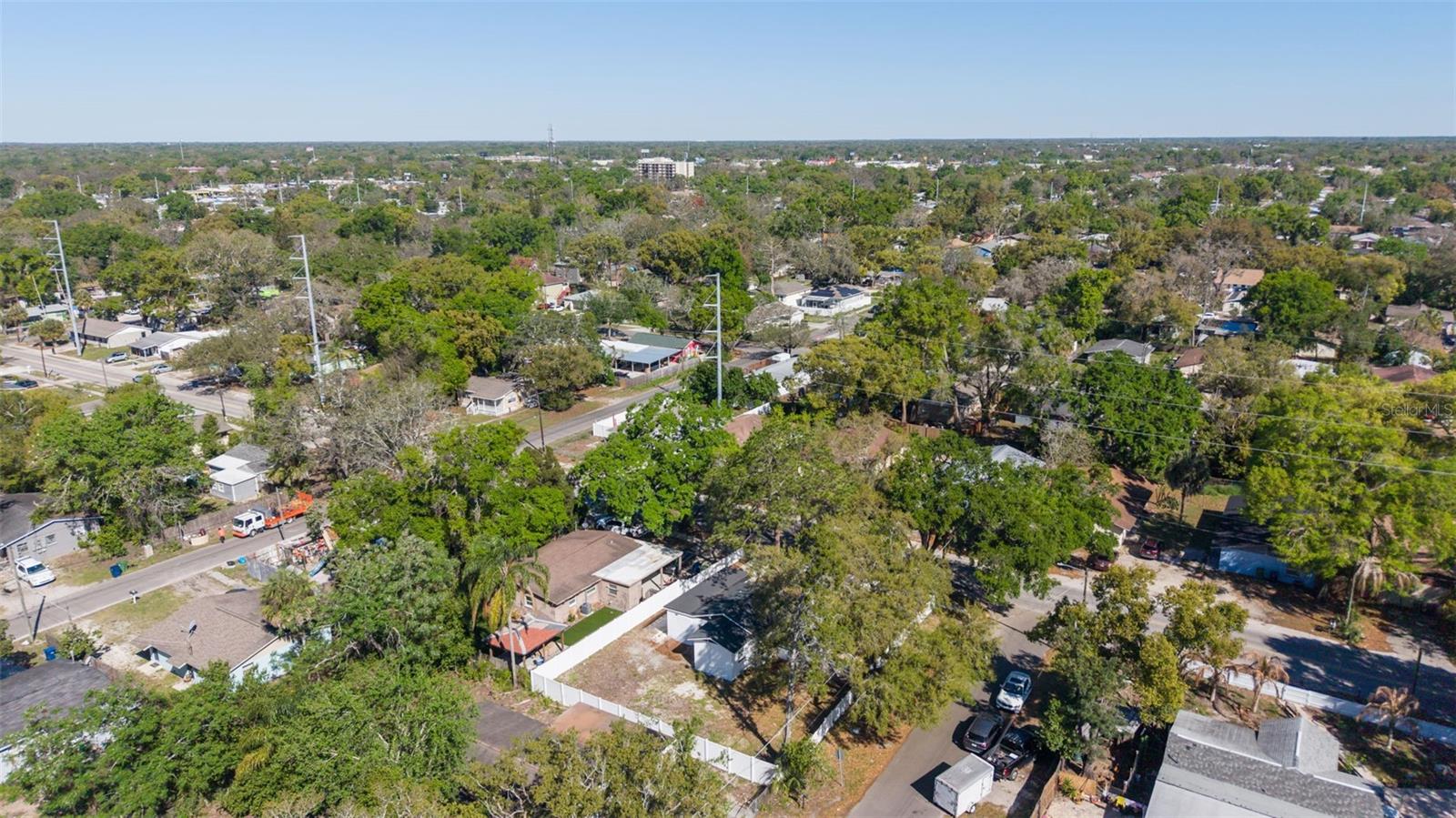 Image 24 of 27 For 10124 Hyacinth Avenue