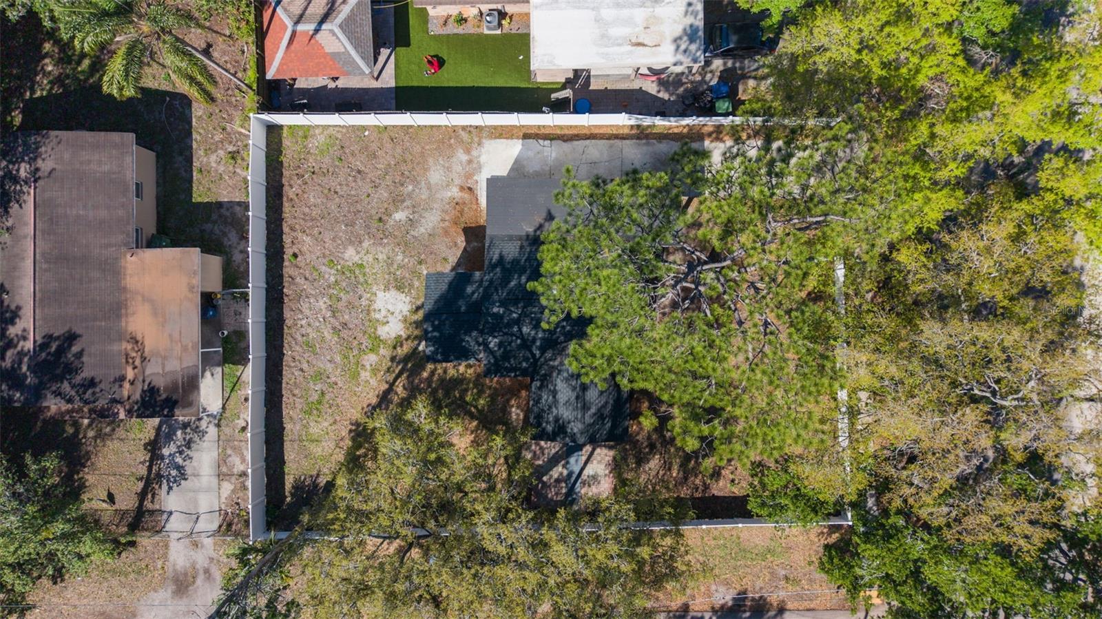 Image 26 of 27 For 10124 Hyacinth Avenue