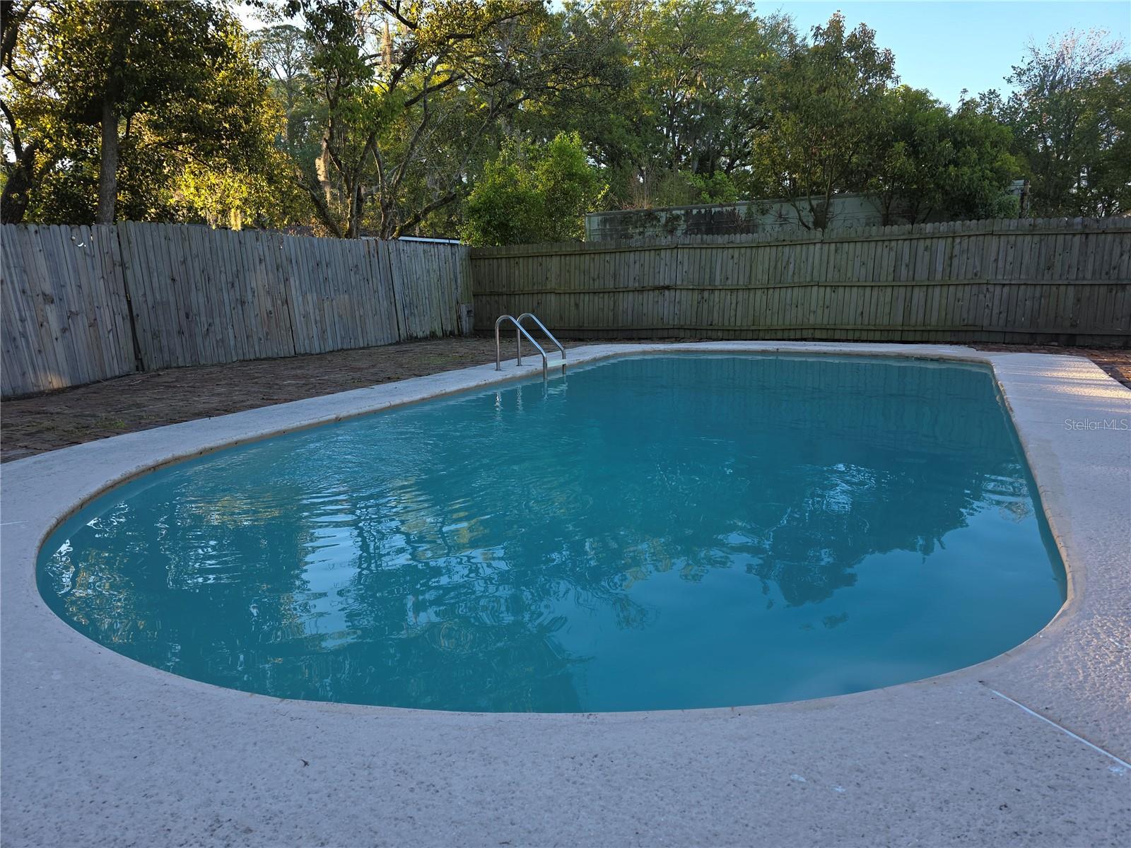 Image 2 of 8 For 5035 Jammes Road