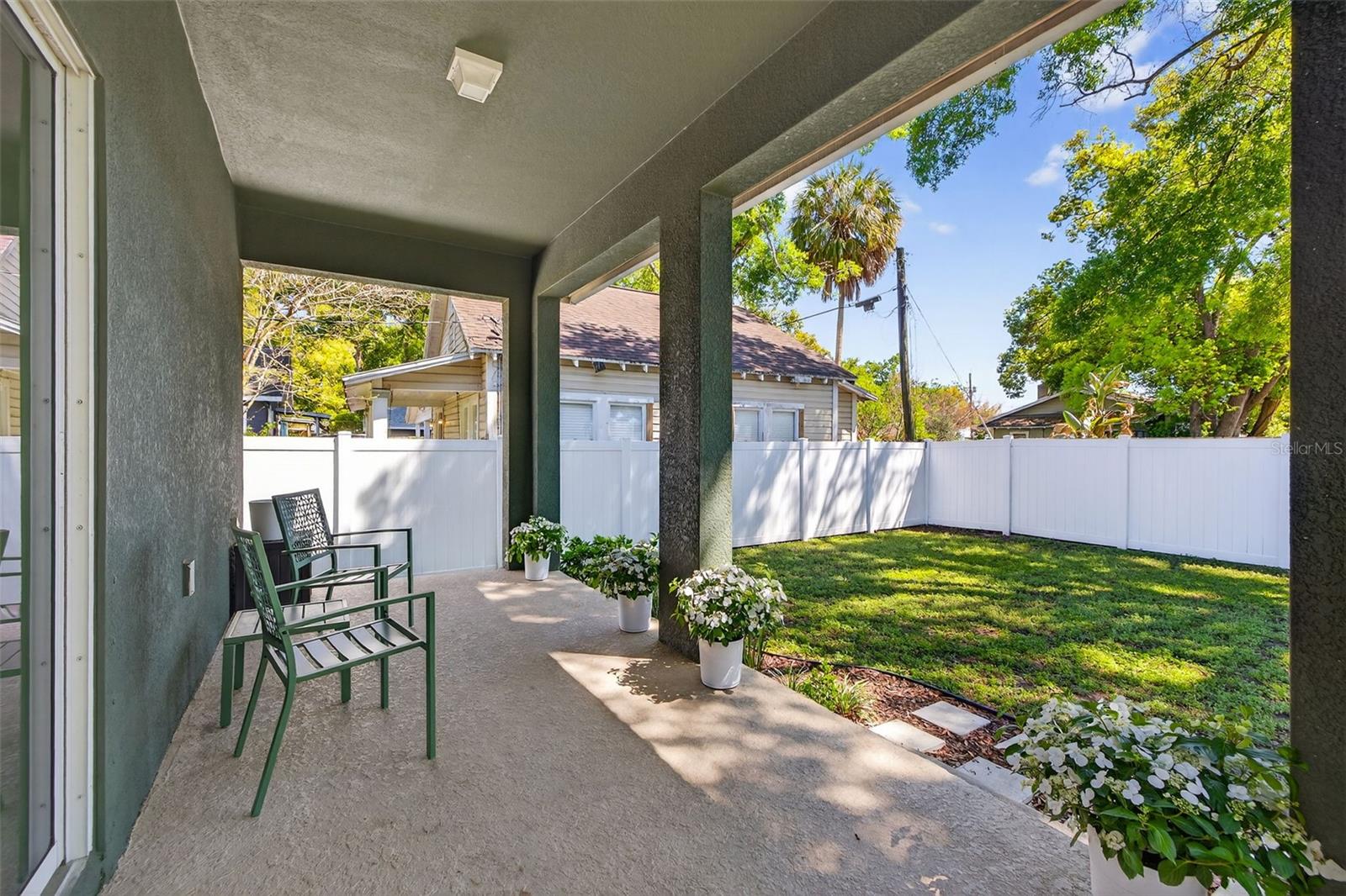 Image 27 of 35 For 1003 Comanche Avenue