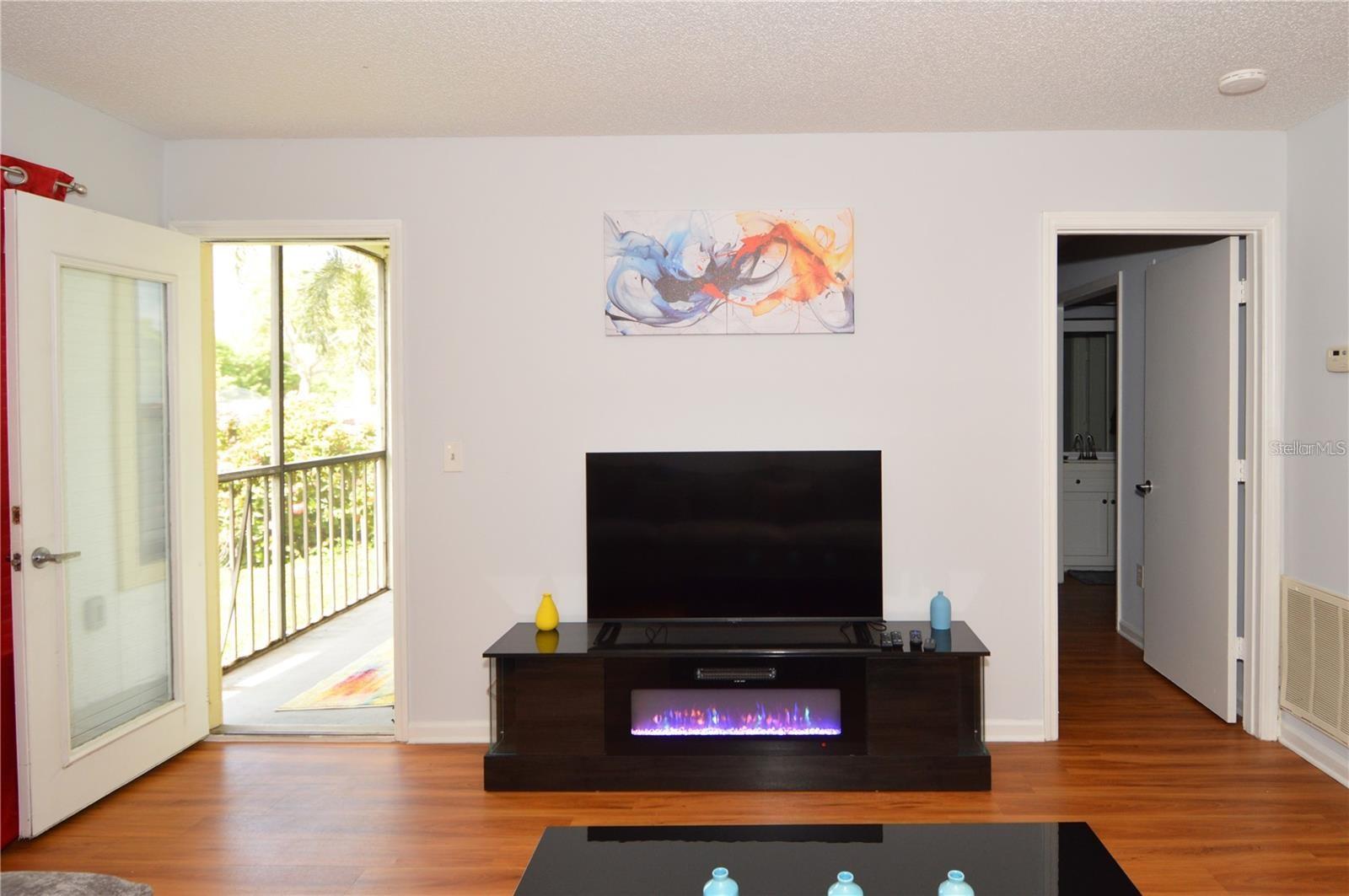 Image 20 of 80 For 11901 4th Street N 9105