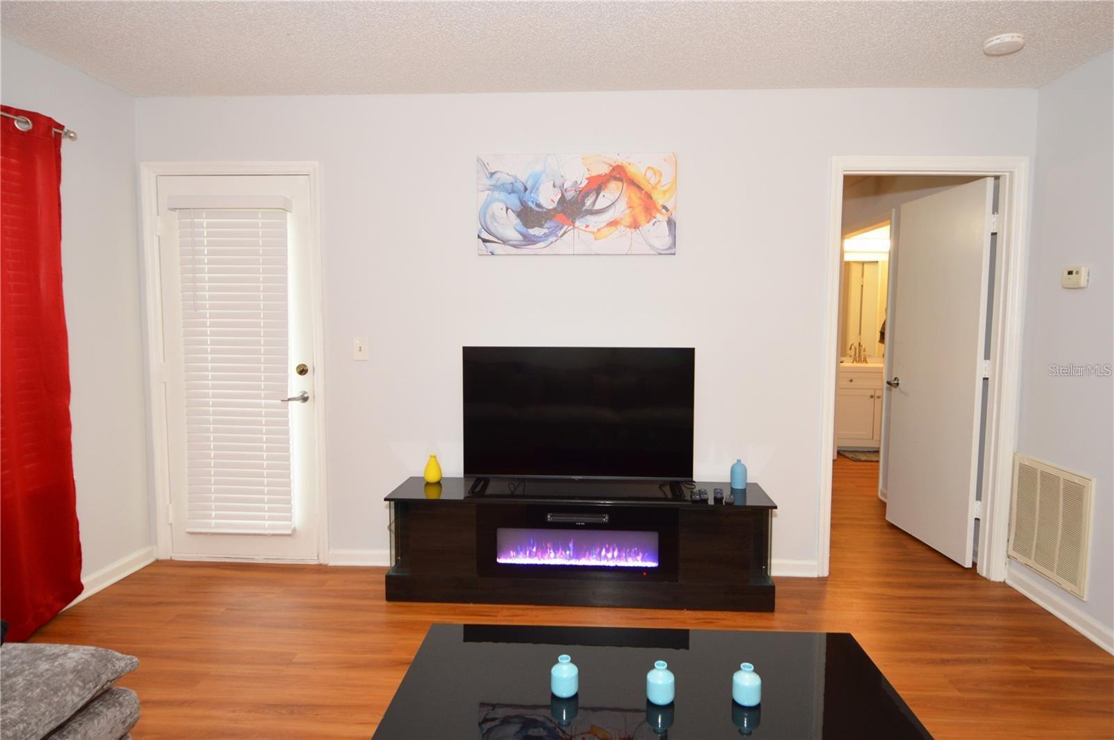Image 27 of 80 For 11901 4th Street N 9105