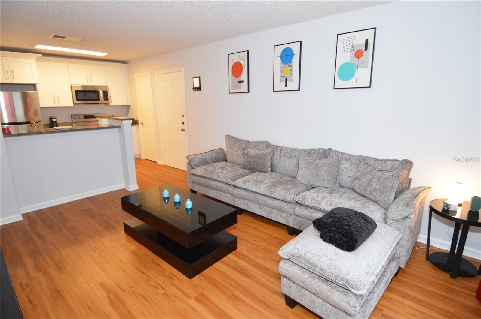 Image 5 of 80 For 11901 4th Street N 9105