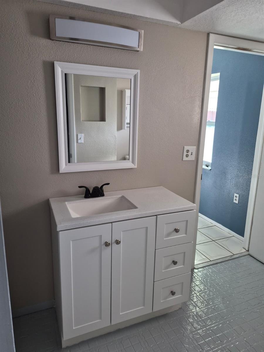 Image 16 of 28 For 9303 Morehead Lane