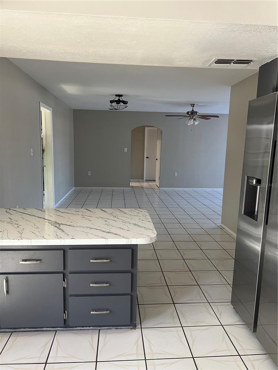 Image 4 of 28 For 9303 Morehead Lane