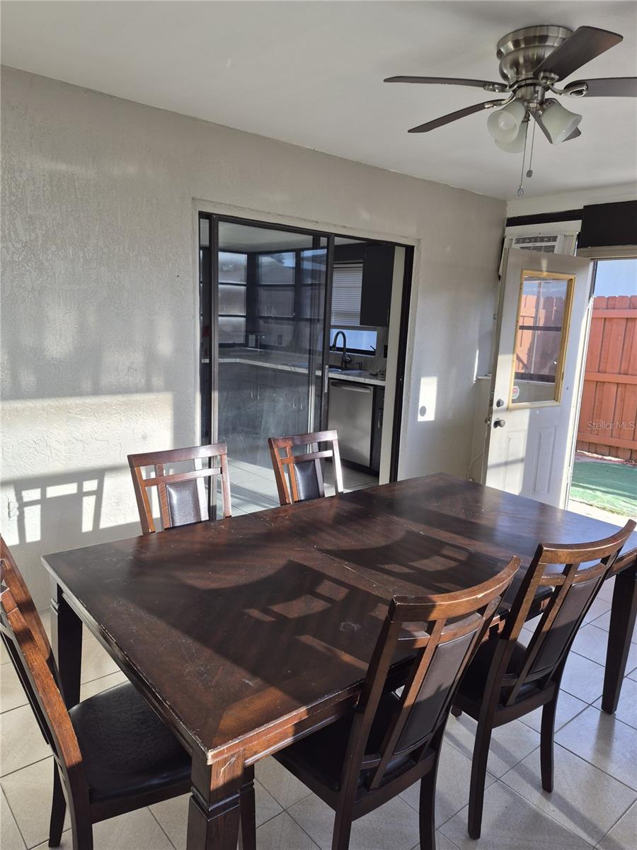 Image 7 of 28 For 9303 Morehead Lane