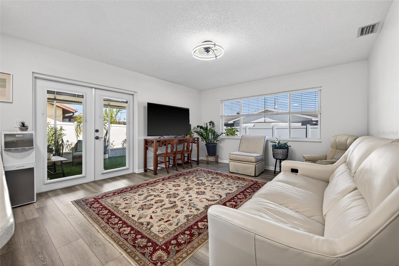 Image 10 of 29 For 10275 113th Street