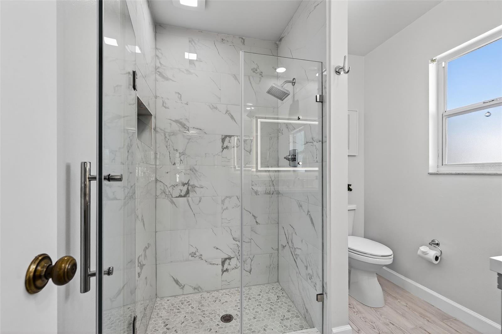 Image 13 of 29 For 10275 113th Street