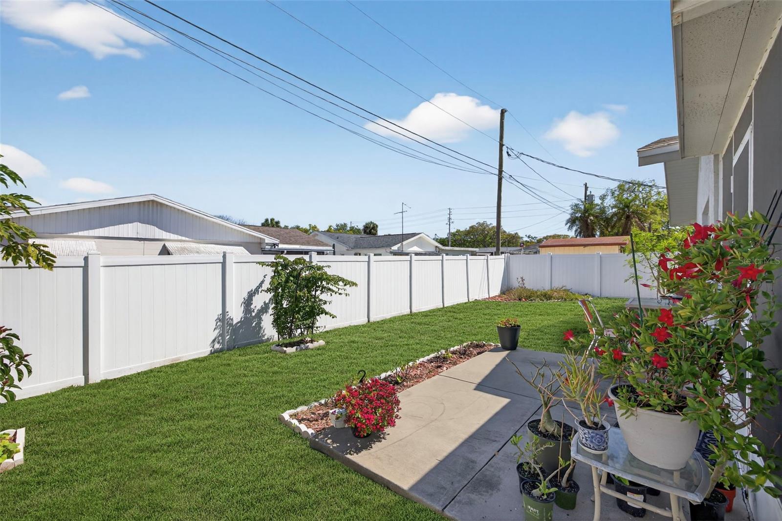 Image 24 of 29 For 10275 113th Street