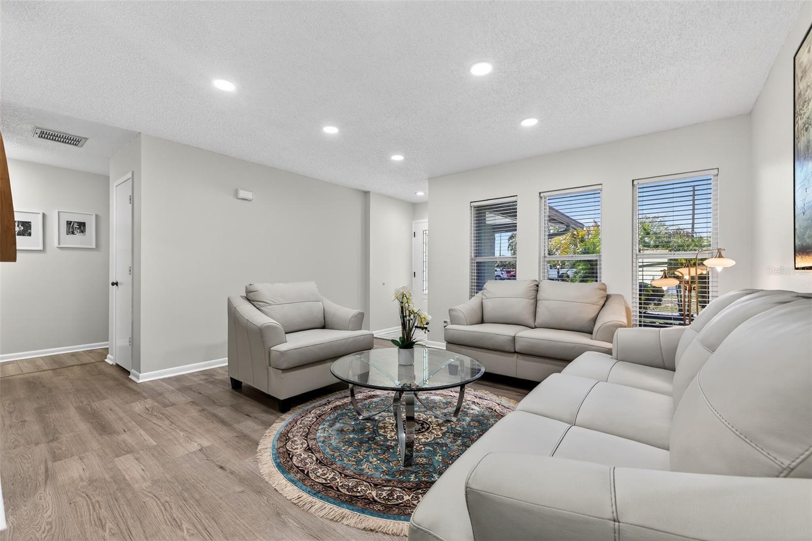 Image 3 of 29 For 10275 113th Street