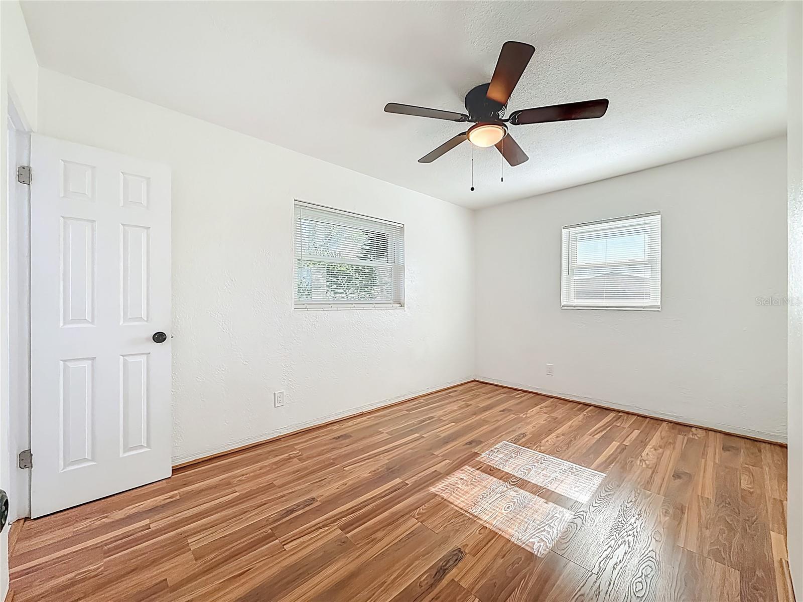 Image 24 of 45 For 396 Lewis Boulevard Se