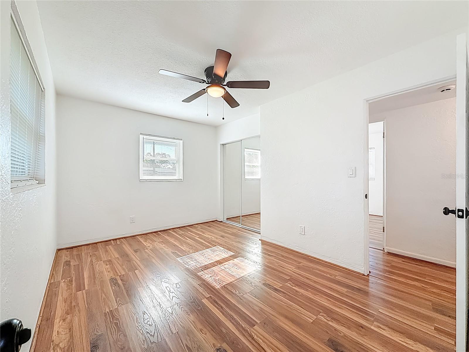 Image 28 of 45 For 396 Lewis Boulevard Se