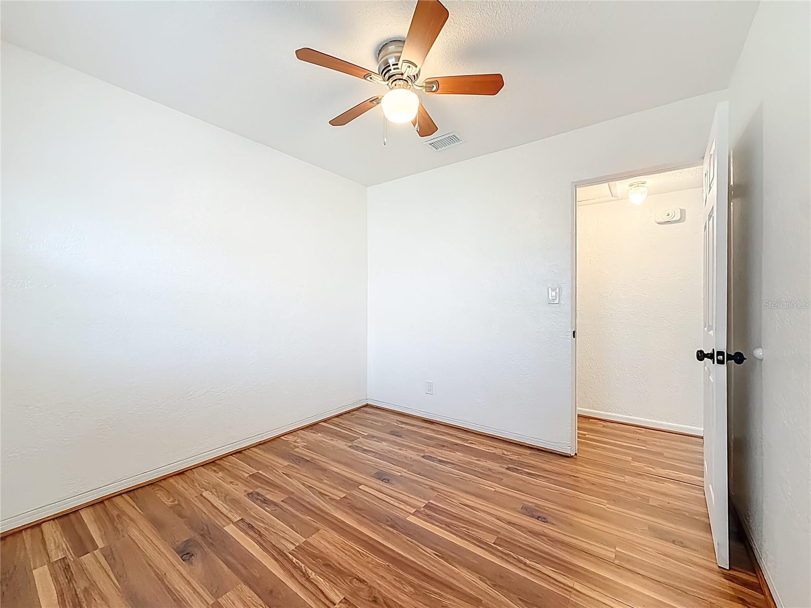 Image 30 of 45 For 396 Lewis Boulevard Se