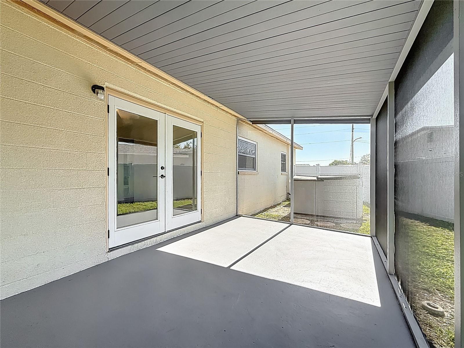 Image 33 of 45 For 396 Lewis Boulevard Se