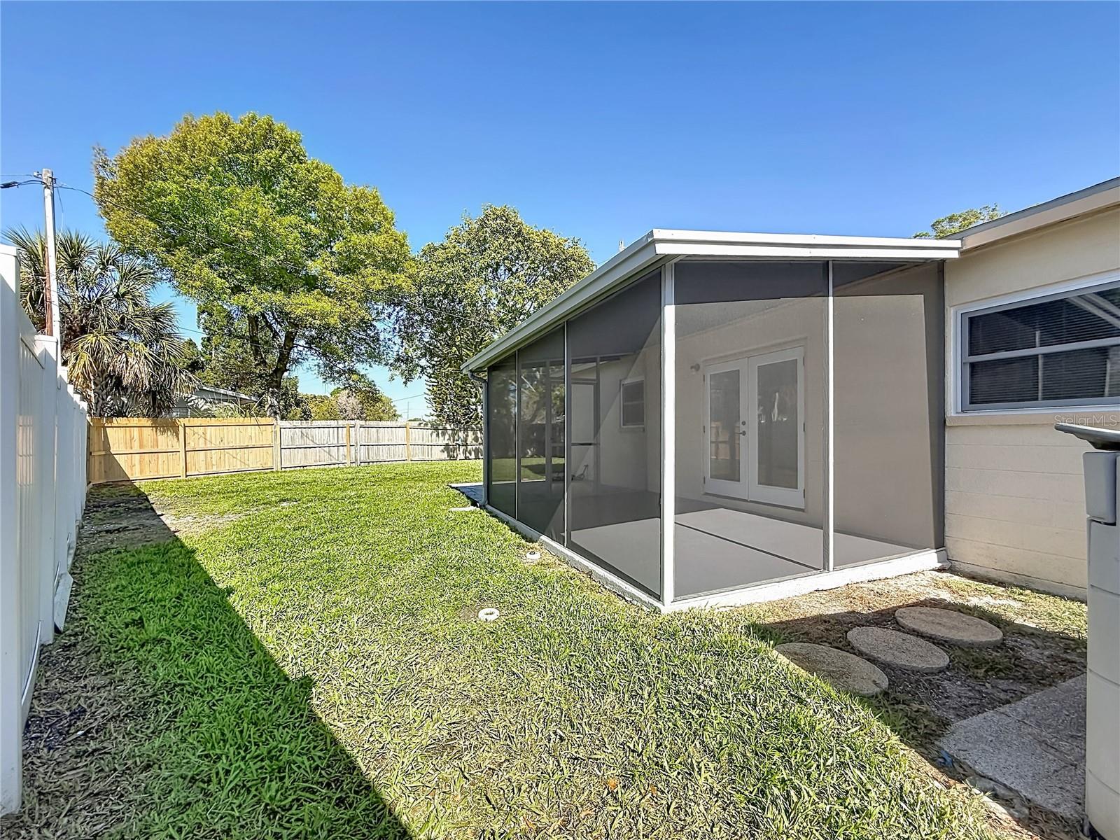 Image 36 of 45 For 396 Lewis Boulevard Se