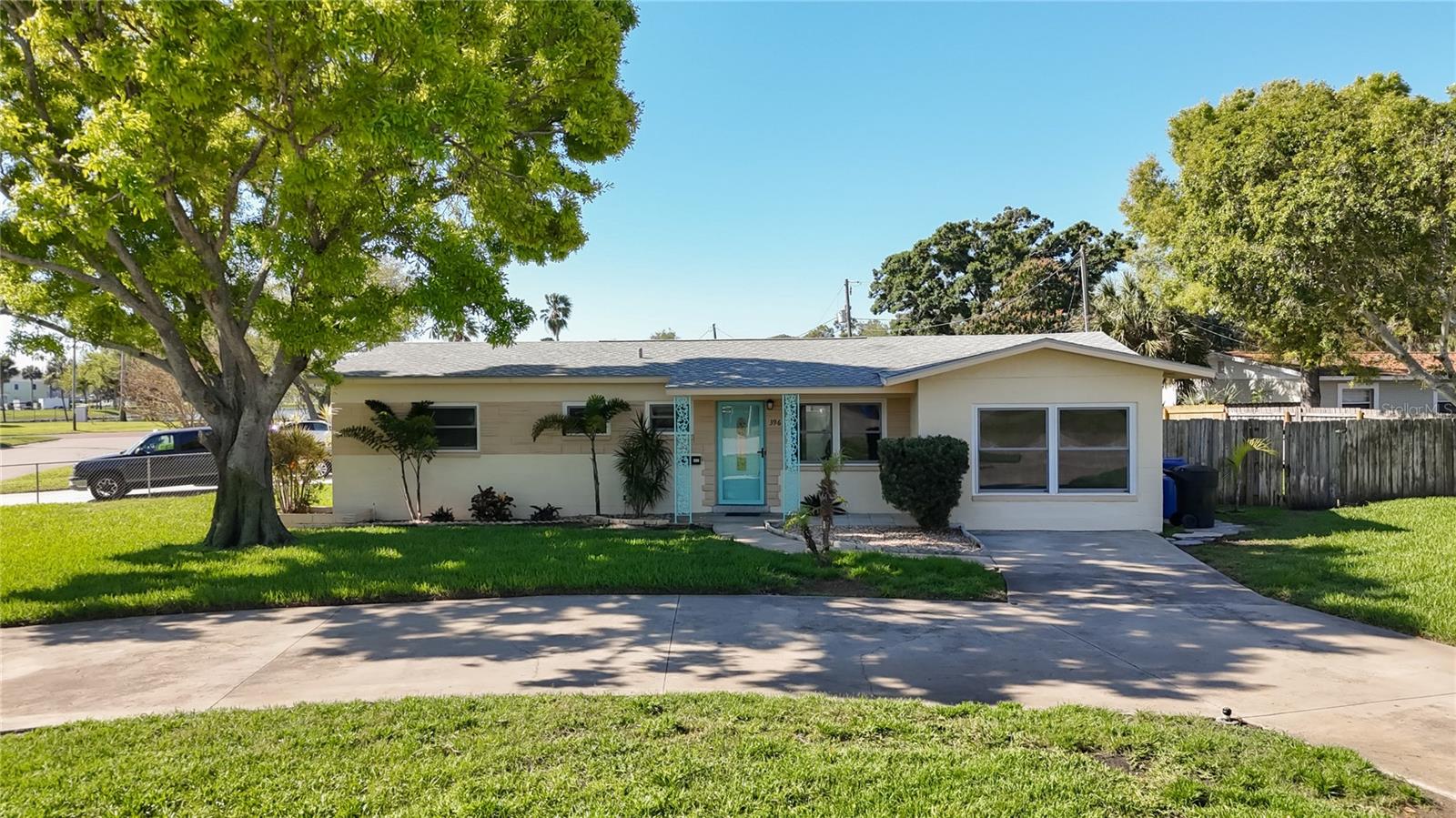 Image 4 of 45 For 396 Lewis Boulevard Se