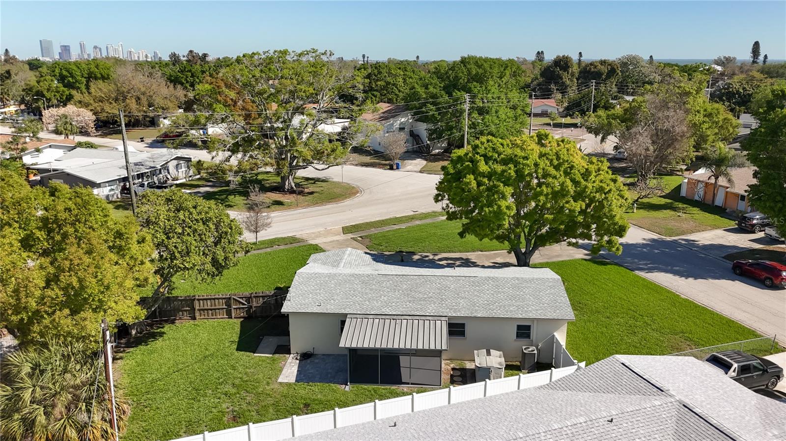 Image 41 of 45 For 396 Lewis Boulevard Se