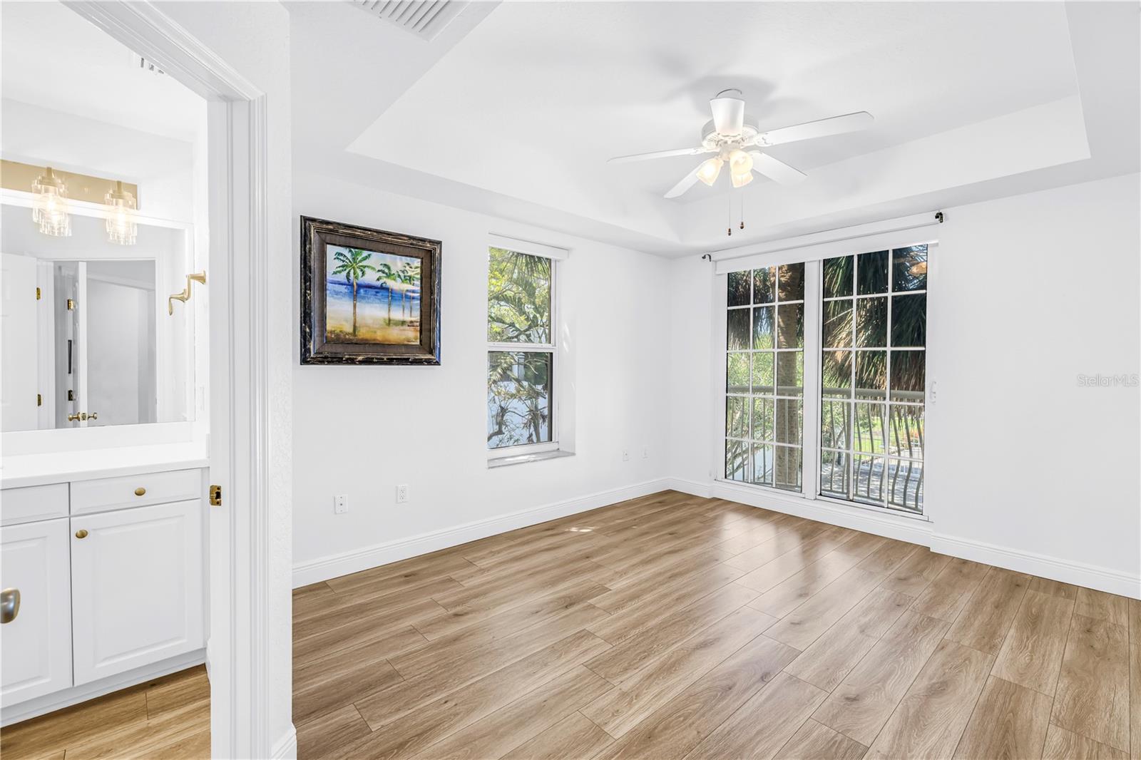 Image 29 of 52 For 3805 Gulf Boulevard 205