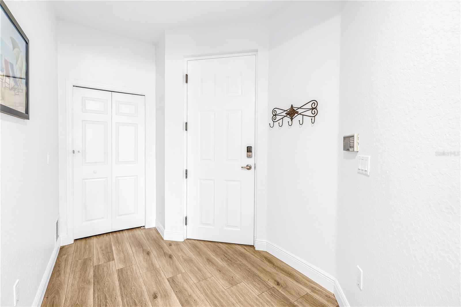 Image 5 of 52 For 3805 Gulf Boulevard 205