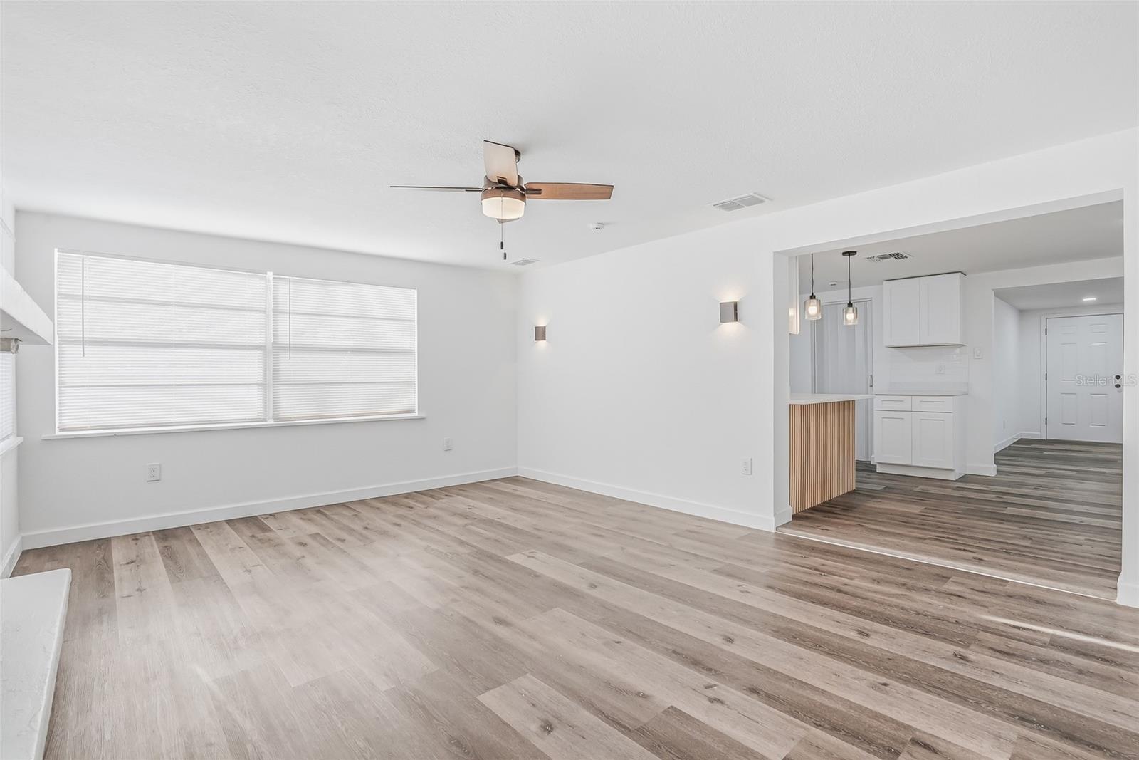 Image 18 of 37 For 7840 Gulf Way