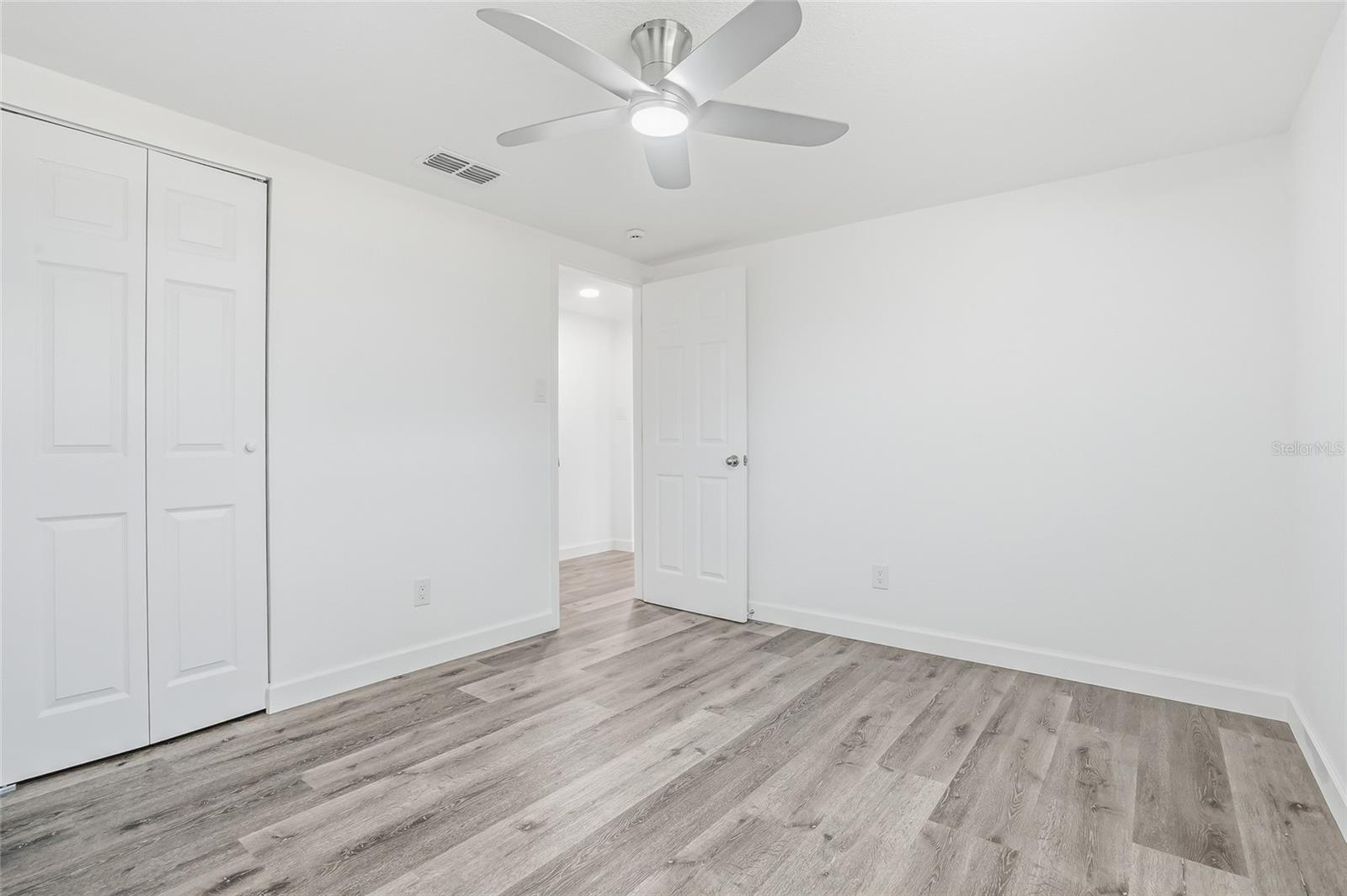 Image 25 of 37 For 7840 Gulf Way