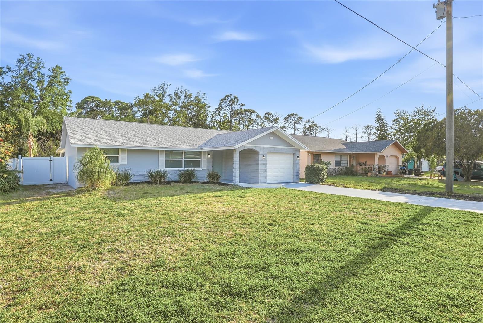 Image 34 of 37 For 7840 Gulf Way