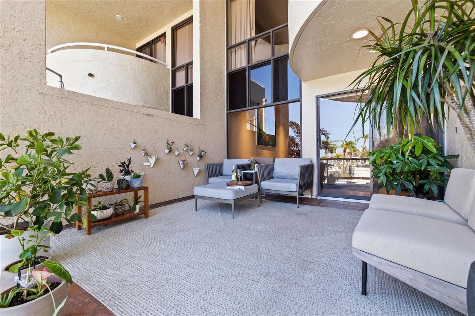 Image 31 of 83 For 722 Pinellas Bayway S 104