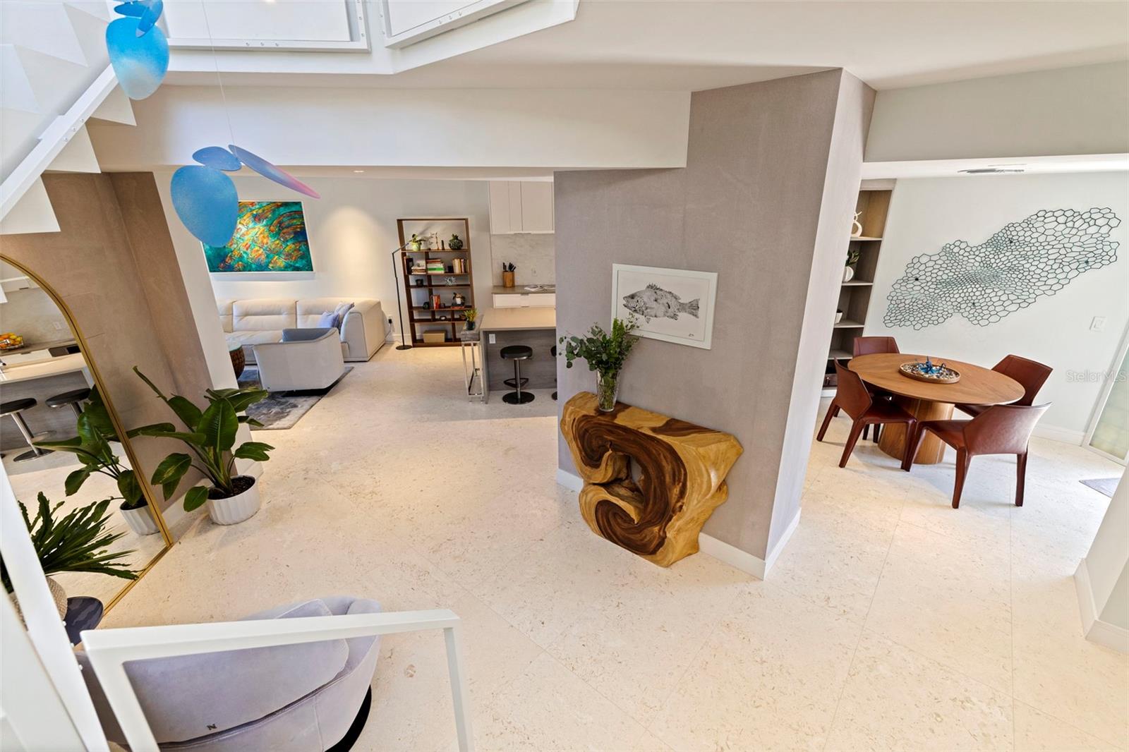 Image 33 of 83 For 722 Pinellas Bayway S 104