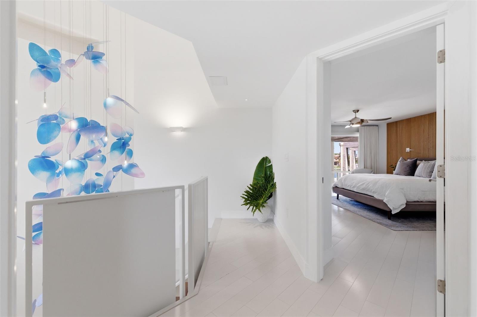 Image 37 of 83 For 722 Pinellas Bayway S 104