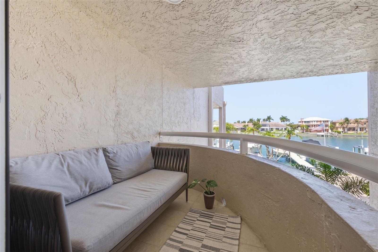 Image 56 of 83 For 722 Pinellas Bayway S 104