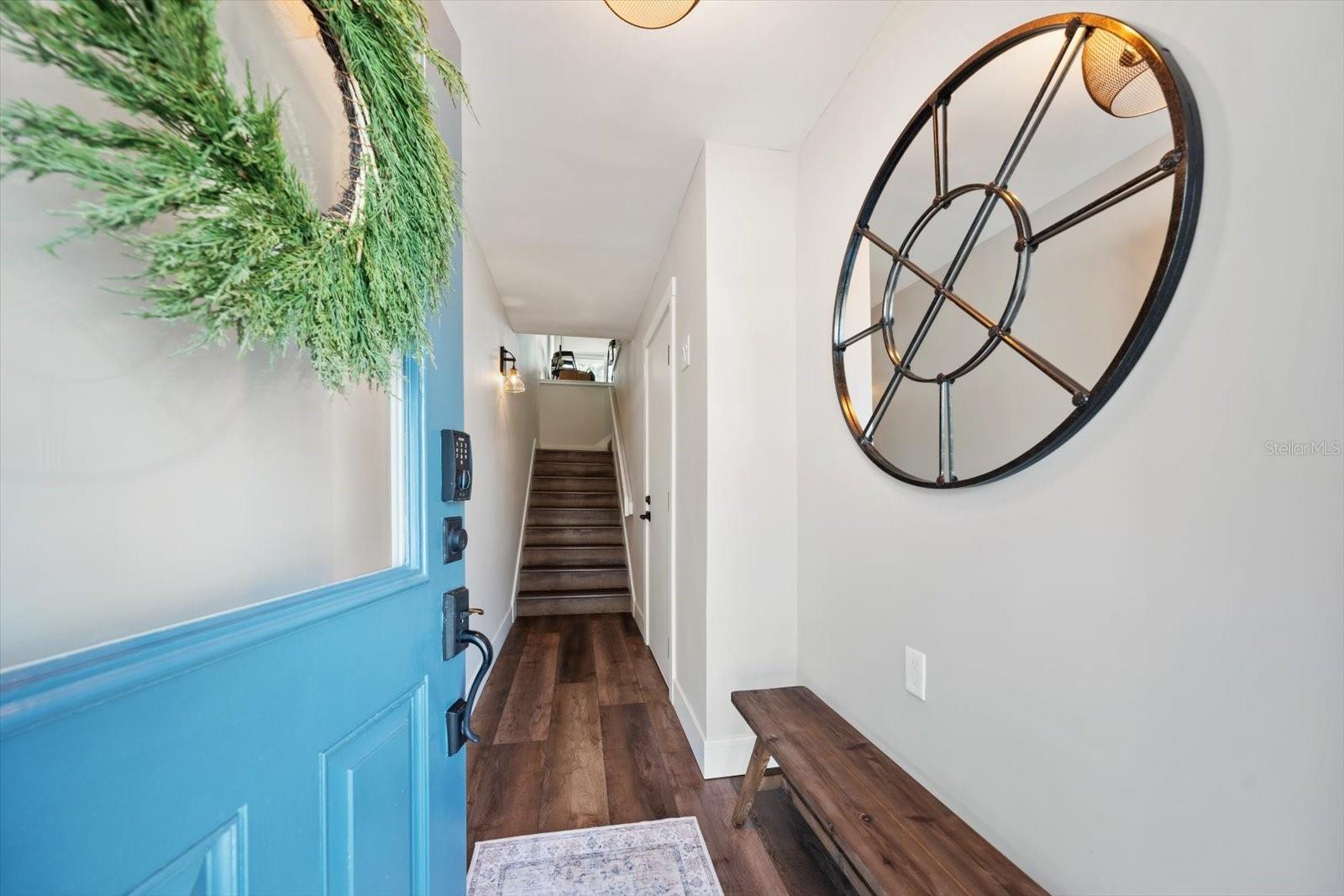 Image 10 of 81 For 165 Marina Del Rey Court