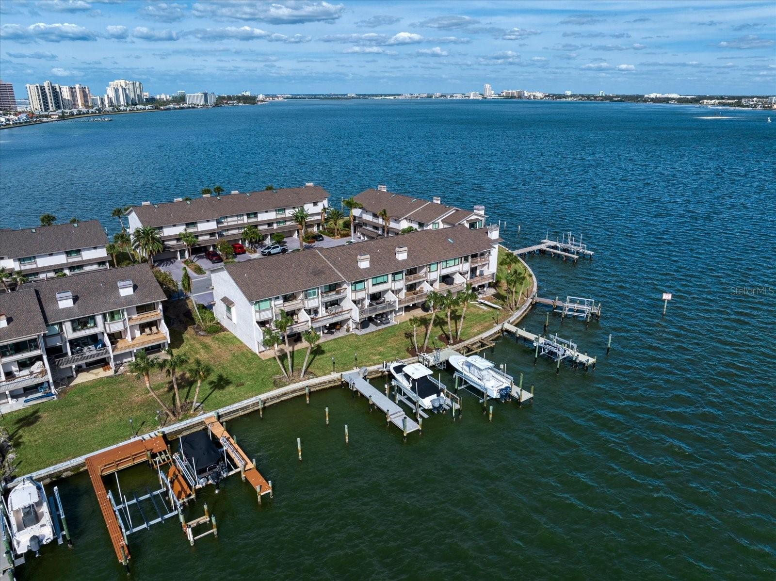 Image 73 of 81 For 165 Marina Del Rey Court