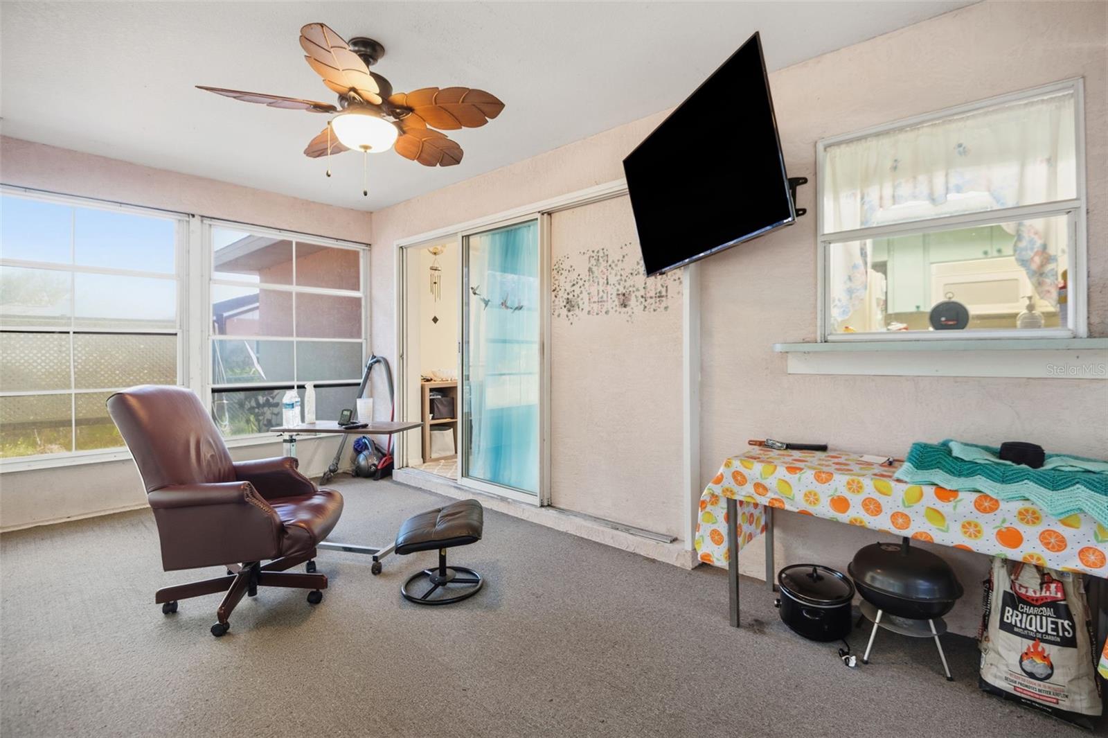 Image 27 of 36 For 6924 Tuxedo Street