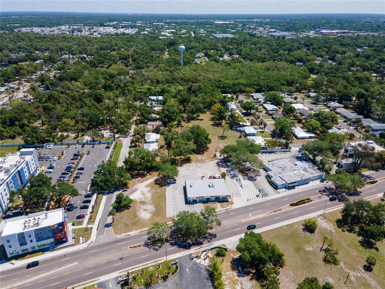 Image 3 of 13 For 4500 Tamiami Trail