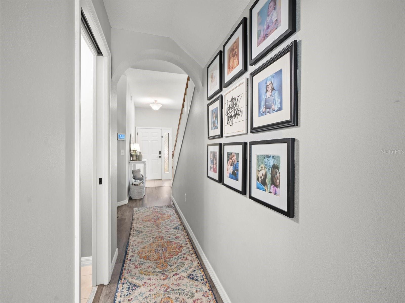 Image 16 of 57 For 25423 Bruford Boulevard