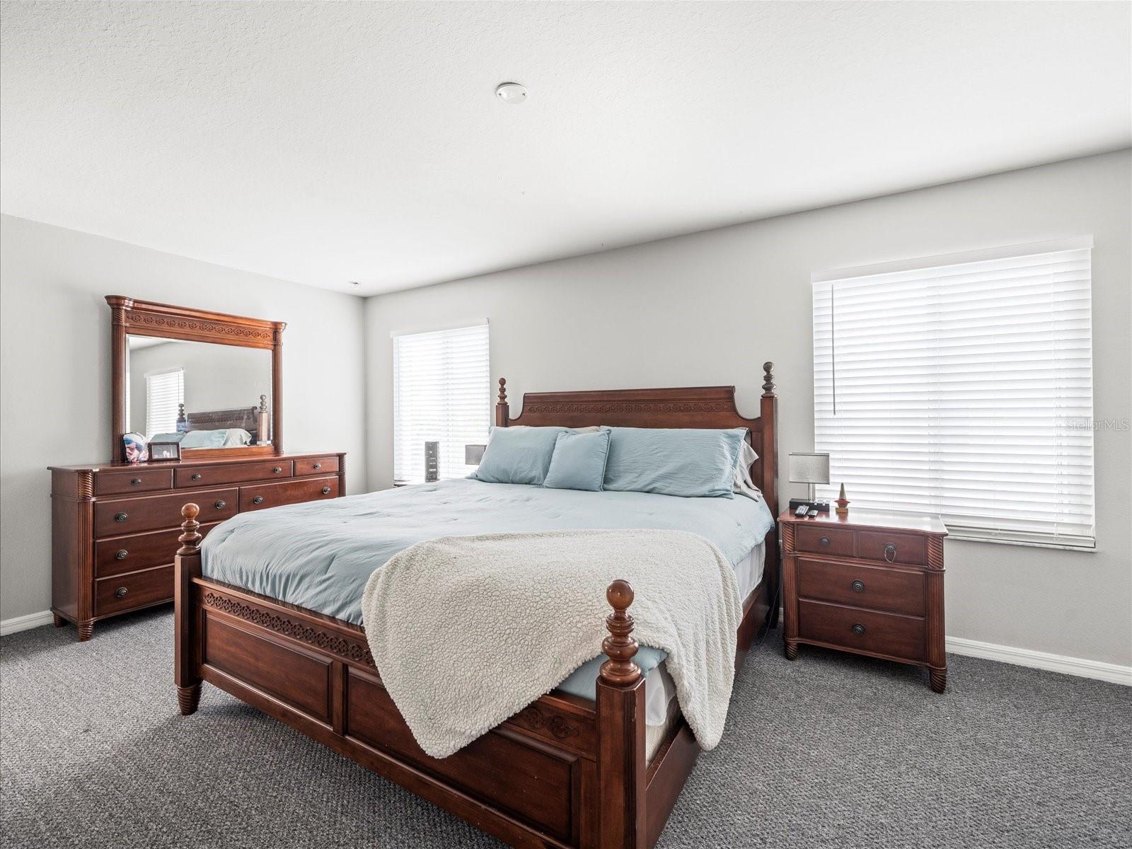 Image 34 of 57 For 25423 Bruford Boulevard