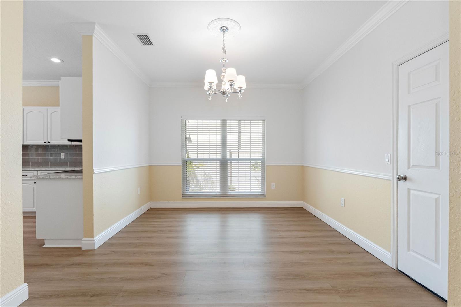 Image 7 of 64 For 2808 Leila Avenue