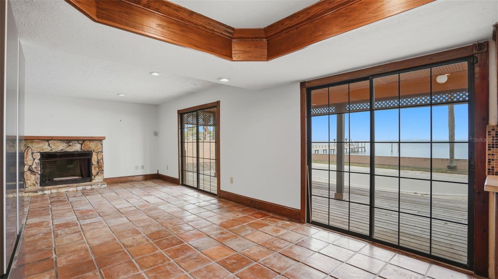 Image 17 of 26 For 6754 31st Street S