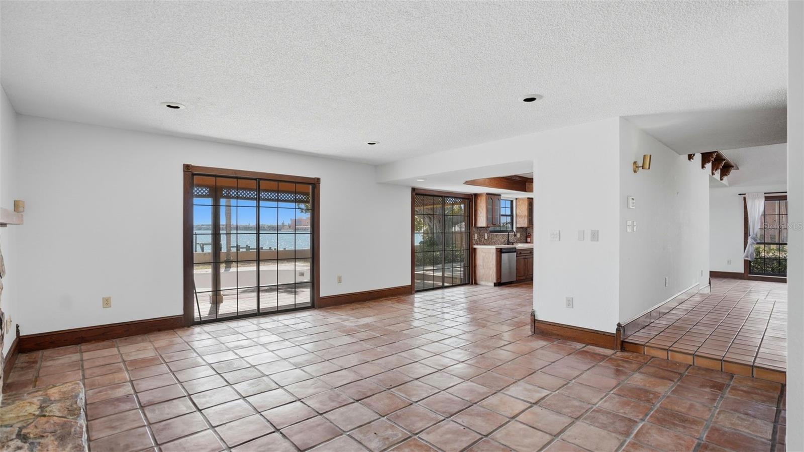 Image 21 of 26 For 6754 31st Street S