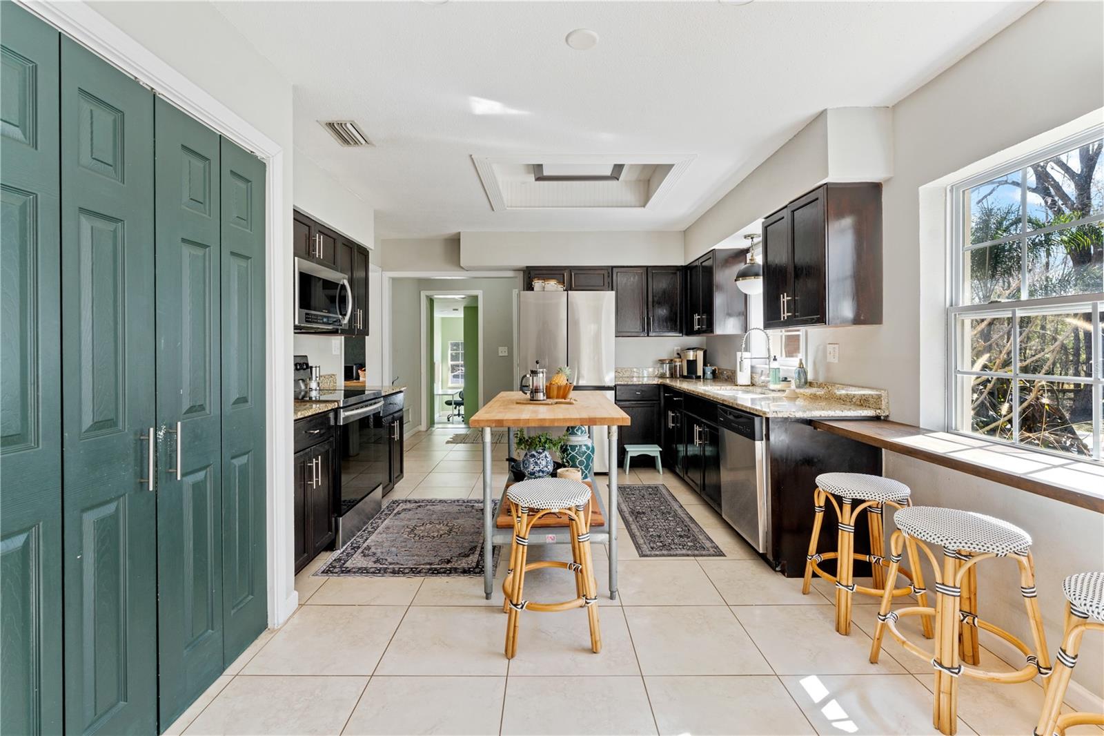 Image 14 of 42 For 23056 Dewitt Drive