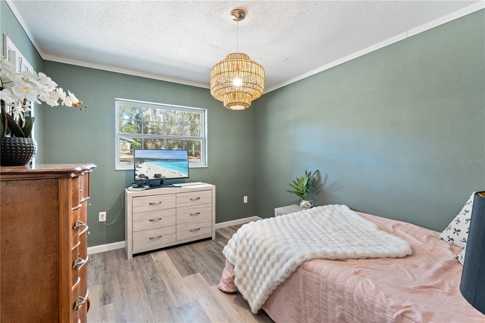 Image 23 of 42 For 23056 Dewitt Drive