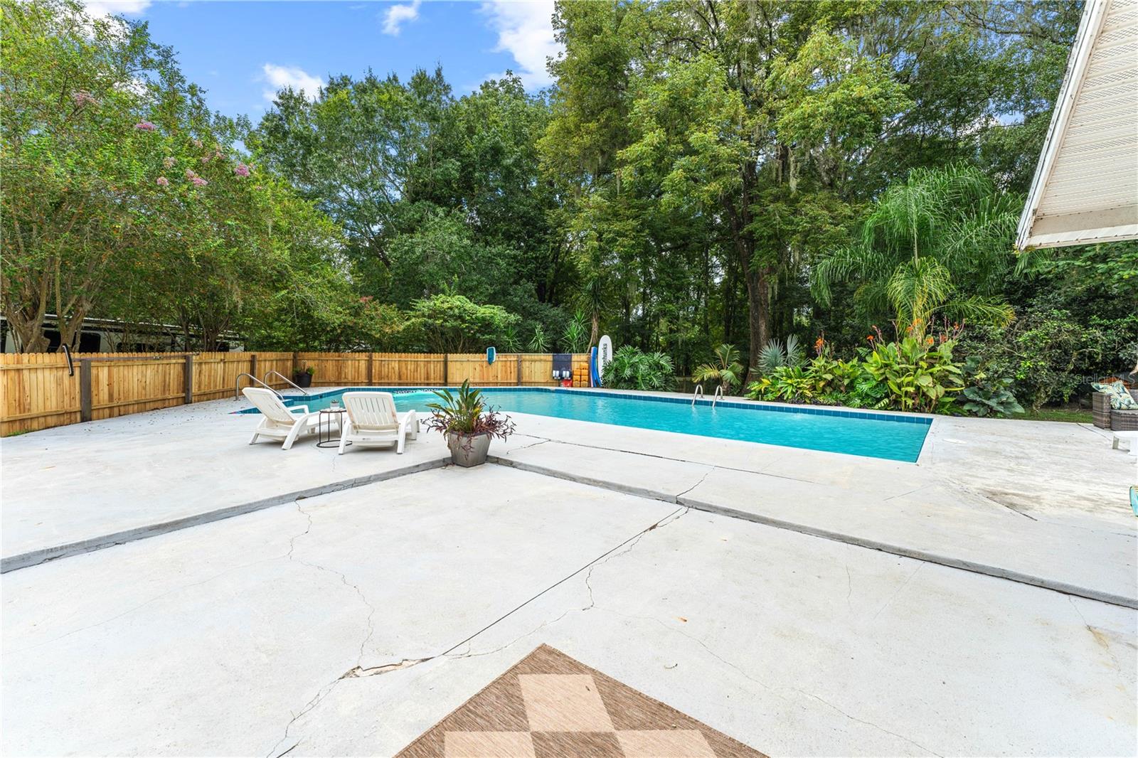 Image 35 of 42 For 23056 Dewitt Drive